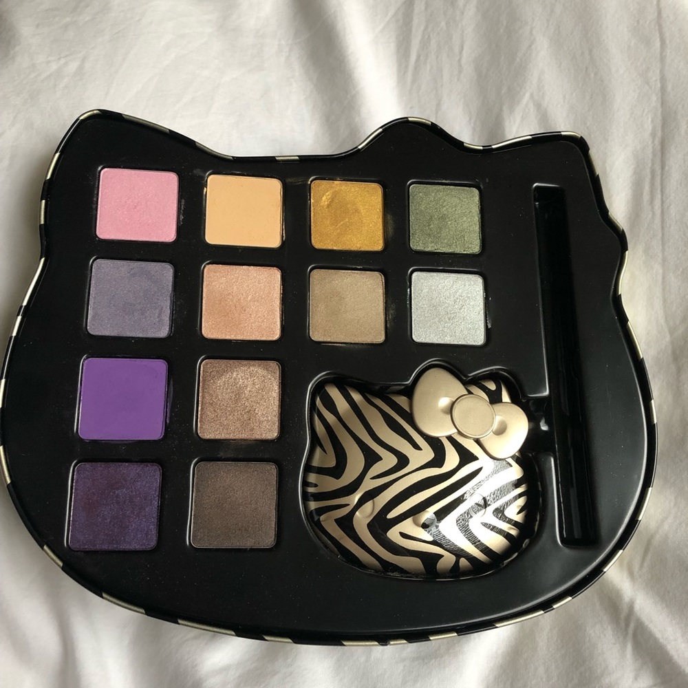 Hello Kitty Wild Thing Makeup Palette